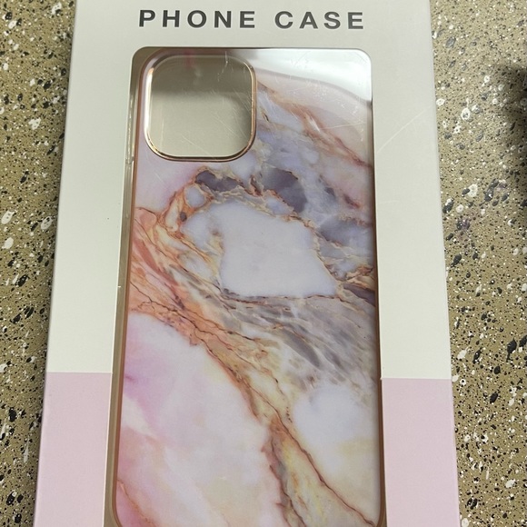 Forever 21 iPhone 12/12 Pro Phone Case Pink, Rose Gold & Multicolored Theme - Picture 7 of 8